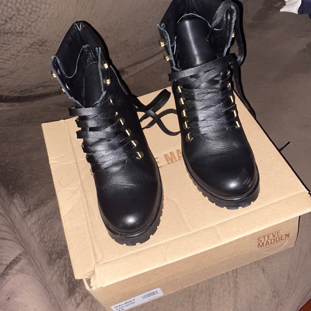Steve Madden Galway Black Leather Boots